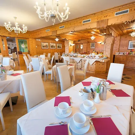 Posta Hotel 4*