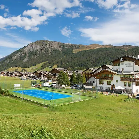 Posta Hotel 4*